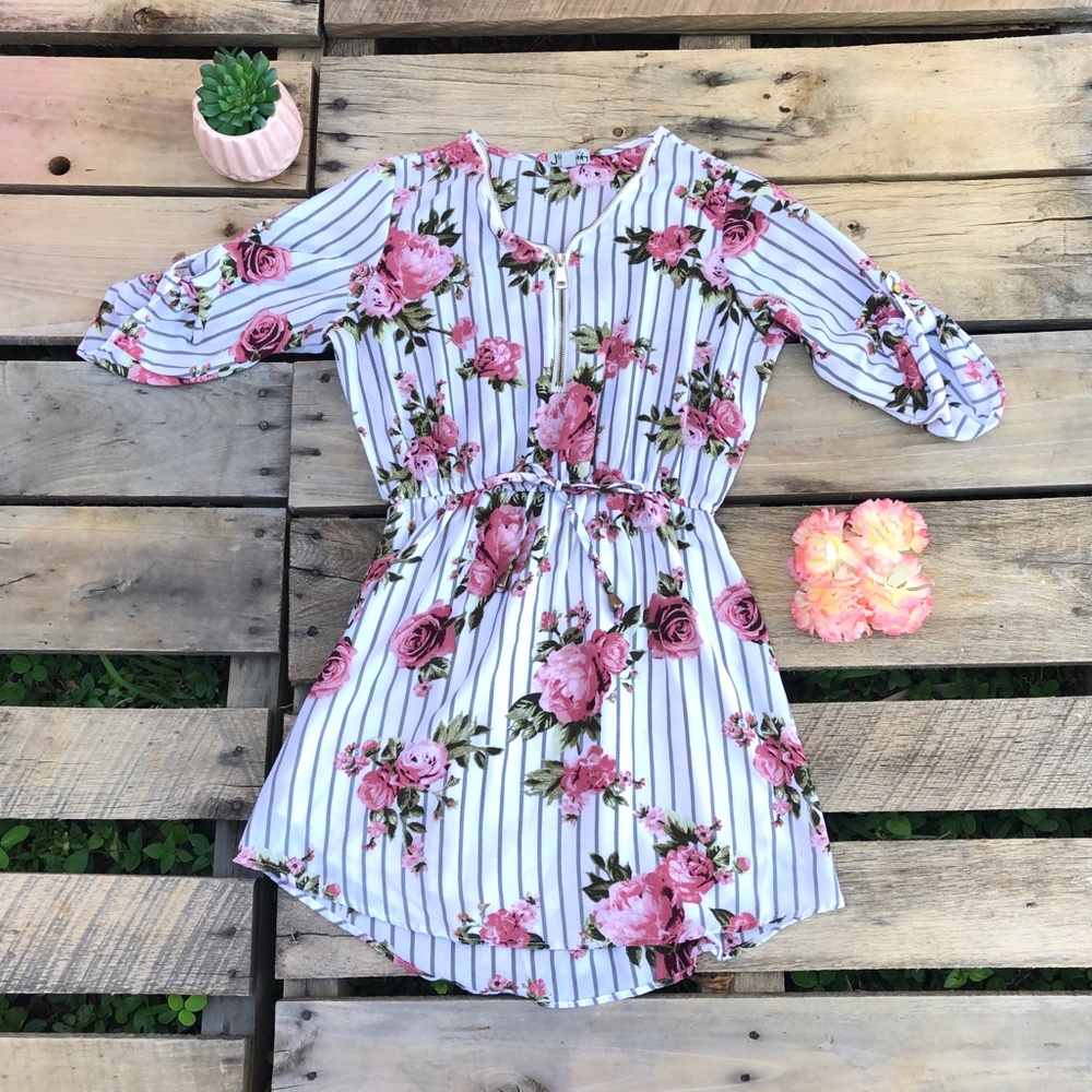 J FOR JUSTIFY Floral Printed Tunic